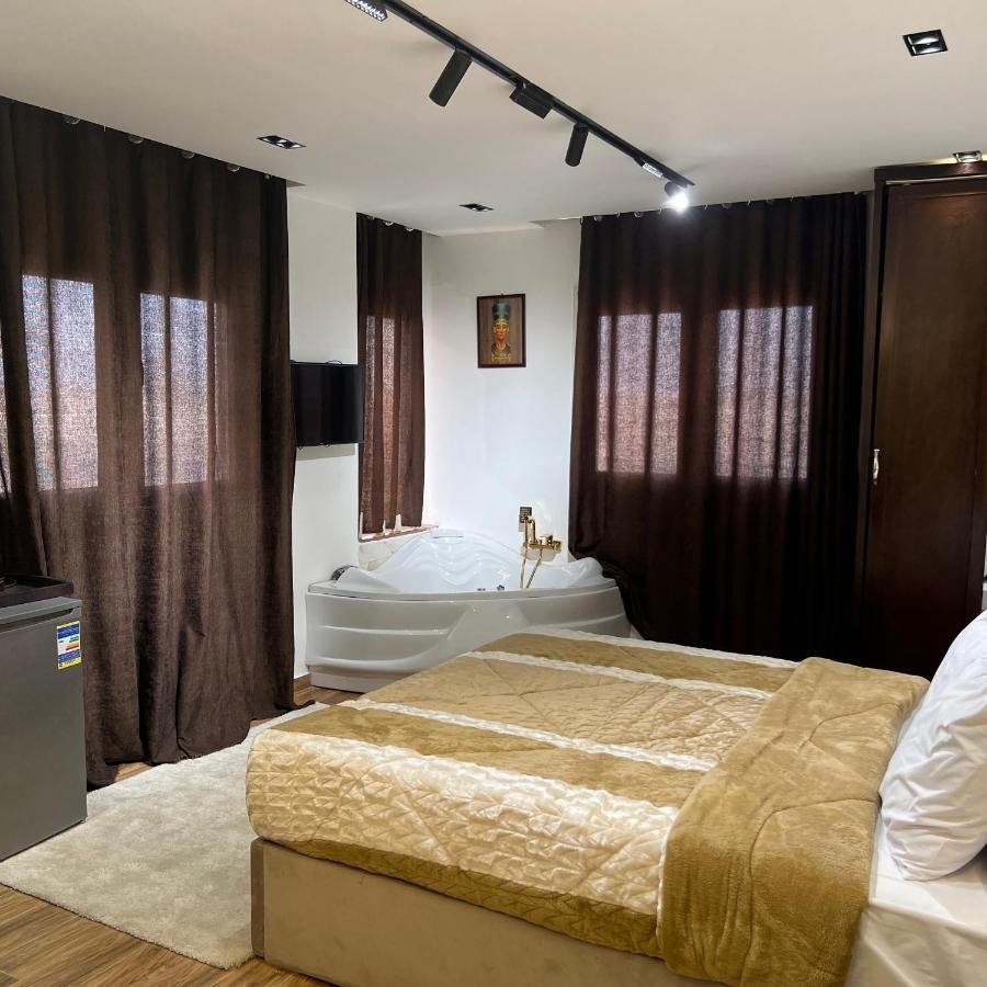 White Pyramids Inn Nazlat as Sammān Zewnętrze zdjęcie