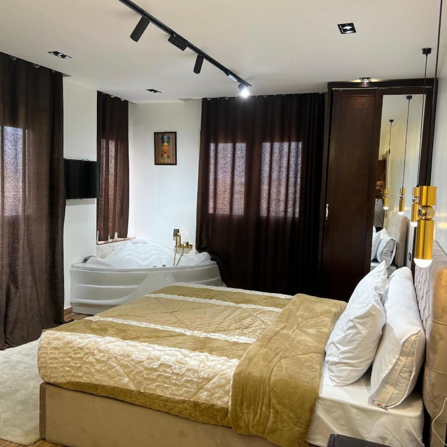 White Pyramids Inn Nazlat as Sammān Zewnętrze zdjęcie